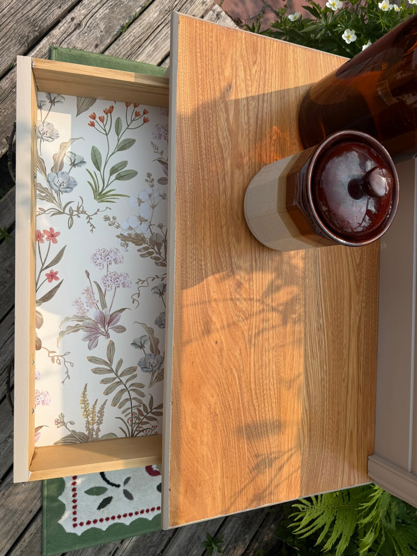 Vintage Solid Wood Washstand