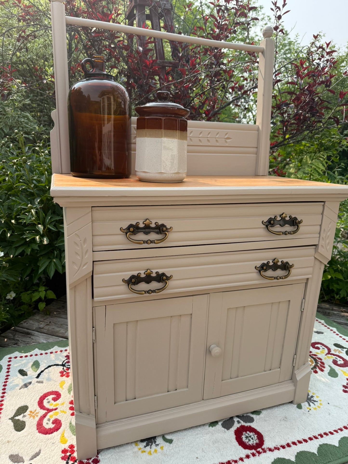 Vintage Solid Wood Washstand