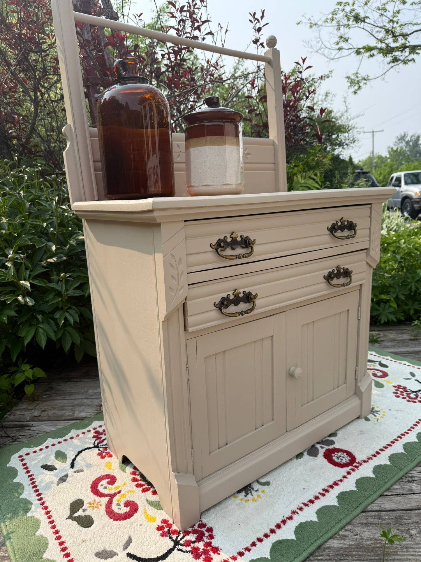 Vintage Solid Wood Washstand