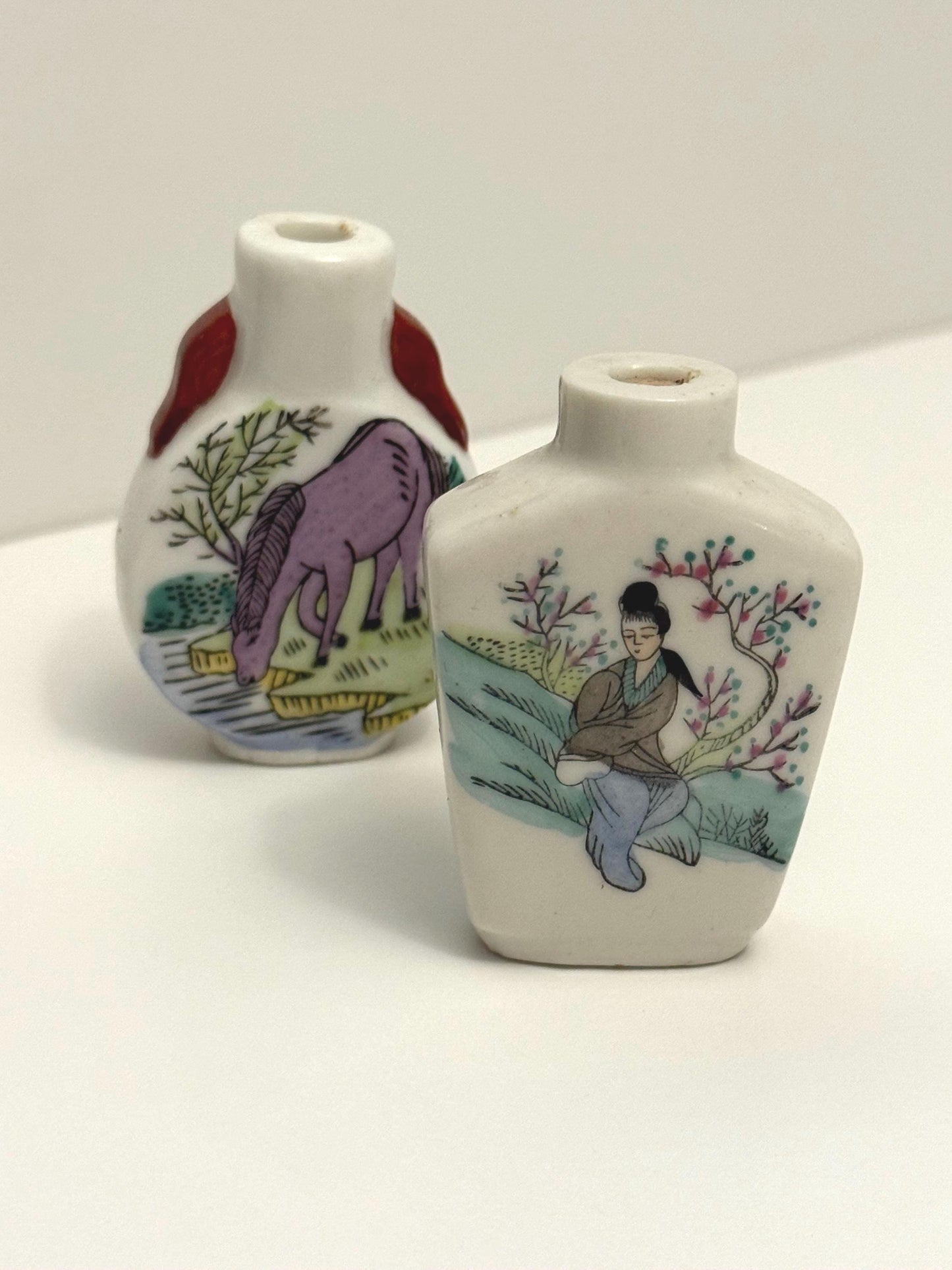 Vintage Hand-Painted Chinese Snuff Bottles Set of 2